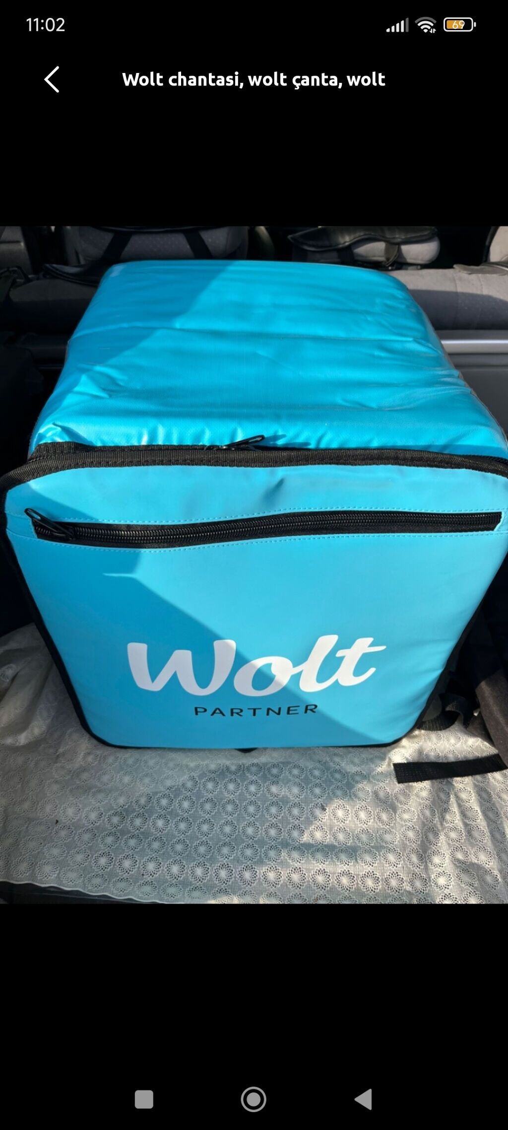 Wolt Partner loqolu çatdırılma çantası
