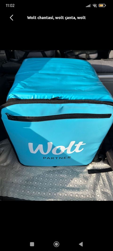 Wolt Partner loqolu çatdırılma çantası