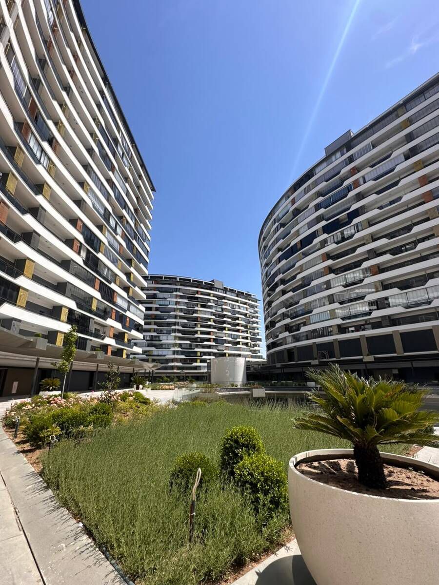 Satılır 2 otaqlı yeni tikili 70 m² — Mənzil, Bakı