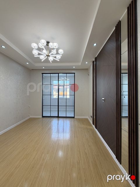 Satılır 3 otaqlı yeni tikili 74 m²