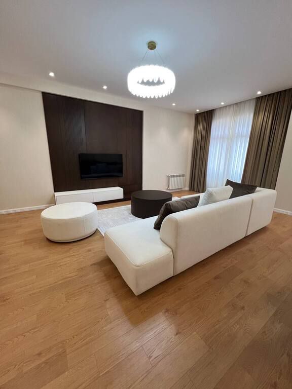 İcarəyə verilir 3 otaqlı yeni tikili 170 m² — Mənzil, Bakı (4)