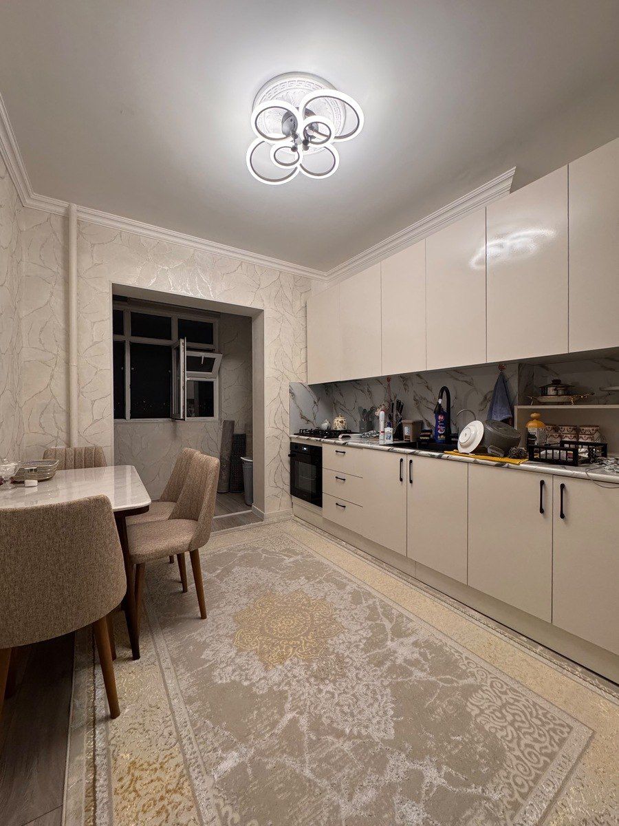 Satılır 2 otaqlı köhnə tikili 64 m² — Mənzil, Bakı (3)