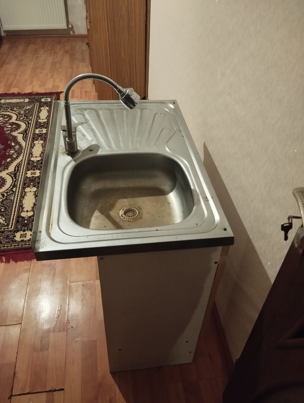 Mətbəx üçün paslanmayan poladdan birgözlü lavabo və dolab komplekti — Mallar, Bakı (2)