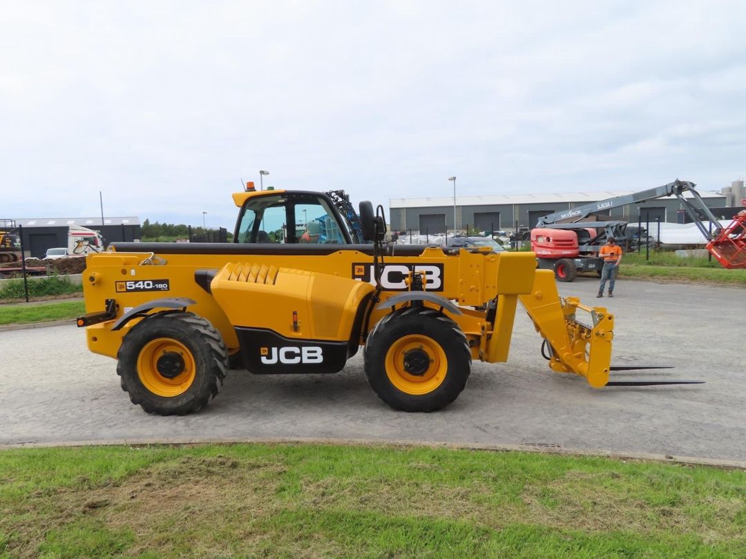 Teleskopik yükləyici JCB 540V180, 2022 il — Avto, Bakı (2)