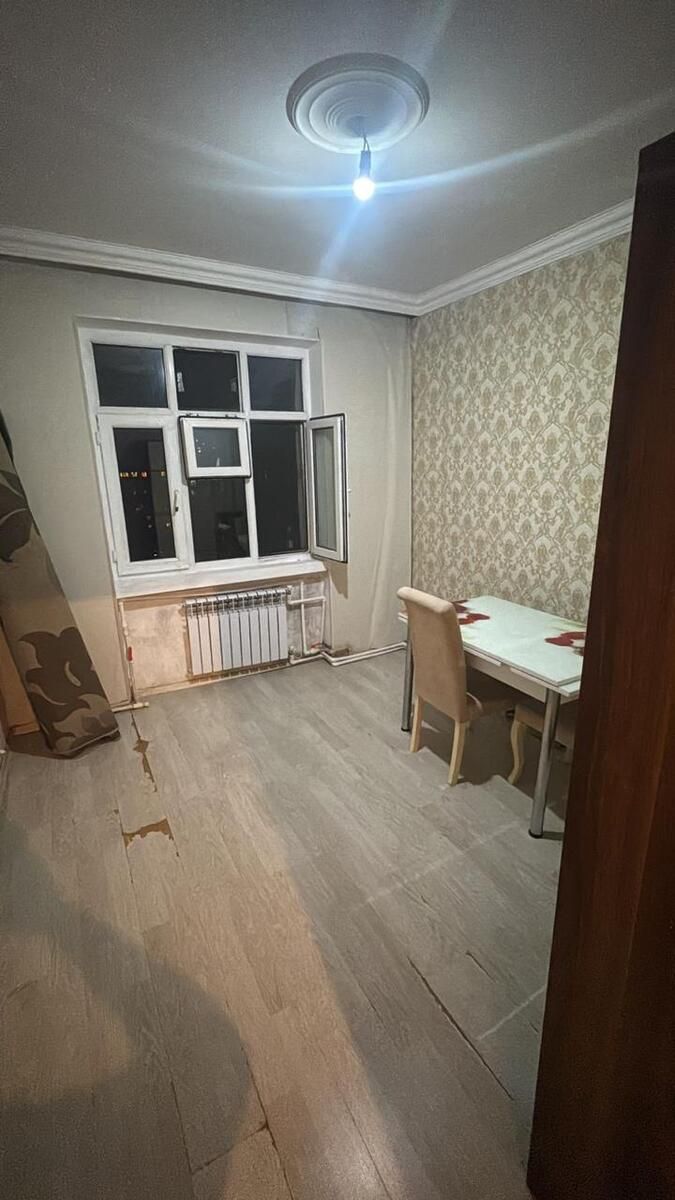 Satılır 2 otaqlı köhnə tikili 60 m² — Mənzil, Bakı (8)
