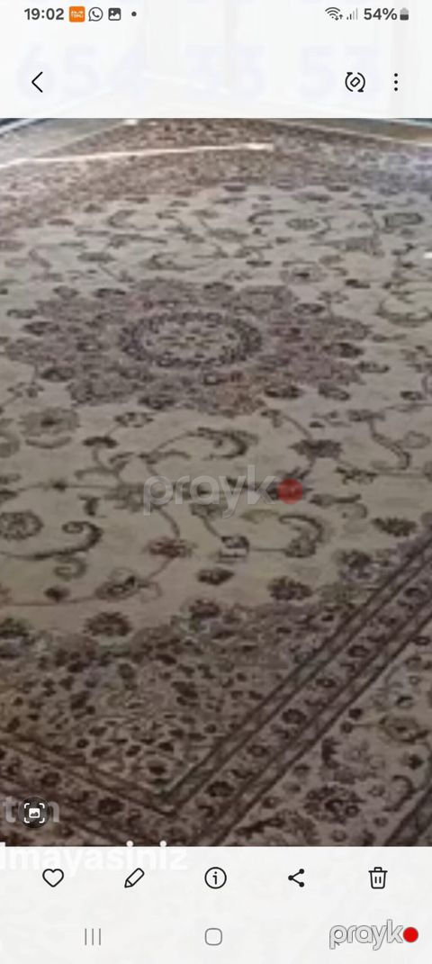 Xalça satılır Ölçü 2.50*4.00 Xalça yumada yuyulub ondan sonra