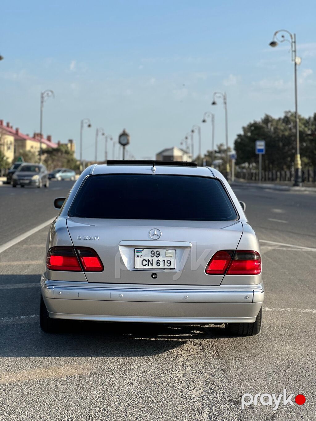 Mercedes-Benz E 320: 3.2 l | 2002 il Sedan 99-CN-619 — Avtomobillər, Bakı (3)
