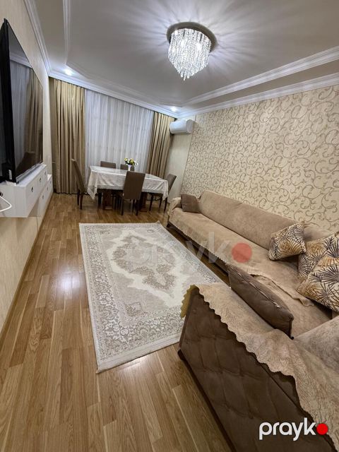 Satılır 3 otaqlı köhnə tikili 70 m²