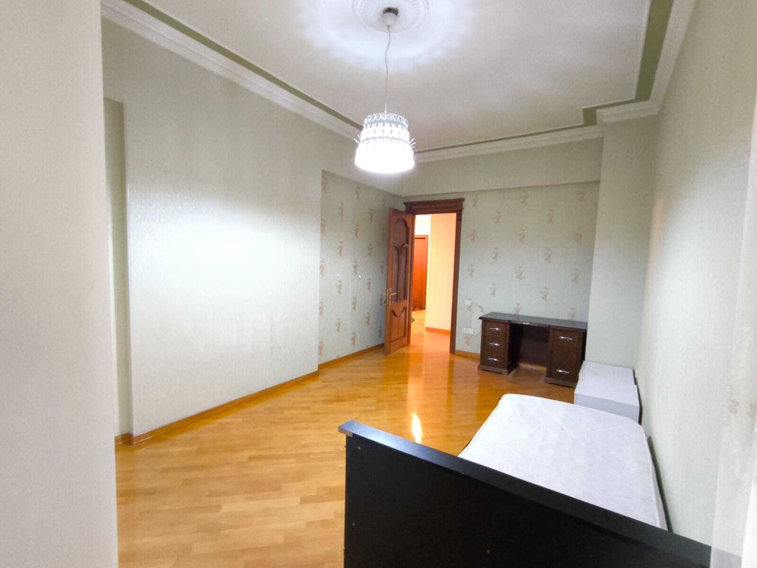 4-otaqlı yeni tikili kirayə verilir, Səməd Vurğun küç.37., 178 m² — Mənzil, Bakı (11)