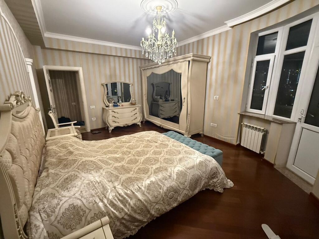 Klassik üslubda tam yataq otağı dəsti - Çarpayı: Böyük ölçülü, yumşaq — Mebel, Fatmayı (3)