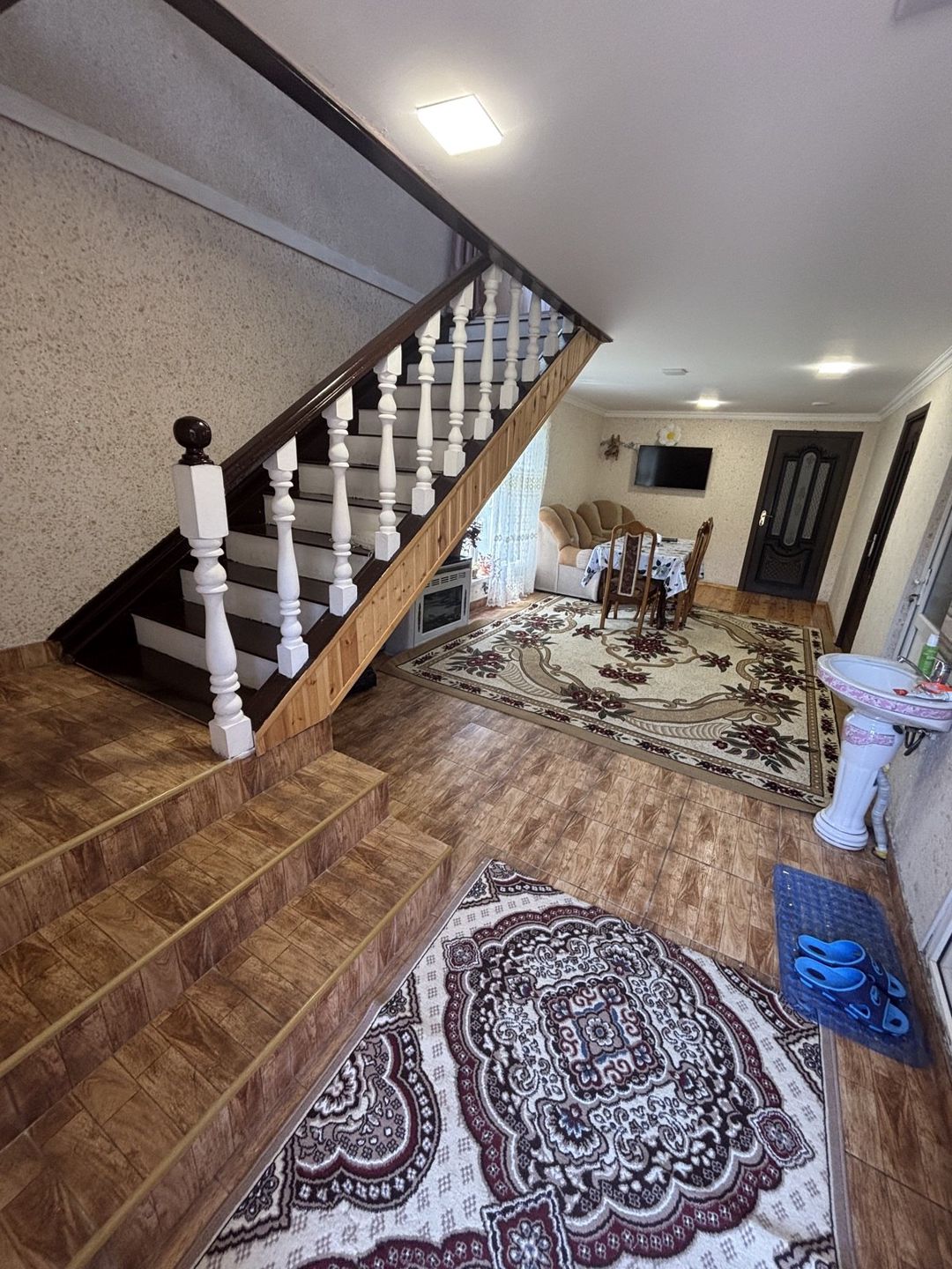 İcarəyə verilir 4 otaqlı həyət evi/bağ evi 200 m² — Ev, villa, Qəbələ (5)