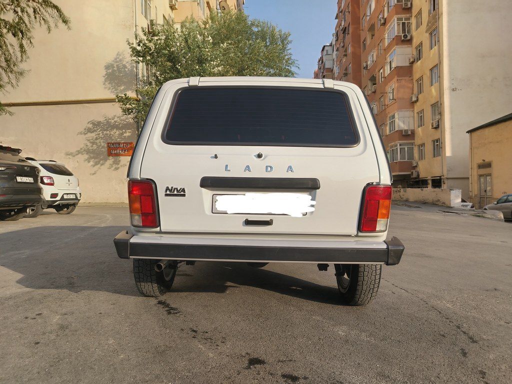 LADA (VAZ) Niva, 1.7 L, 2024 il, 38 350 km — Avtomobillər, Bakı (2)