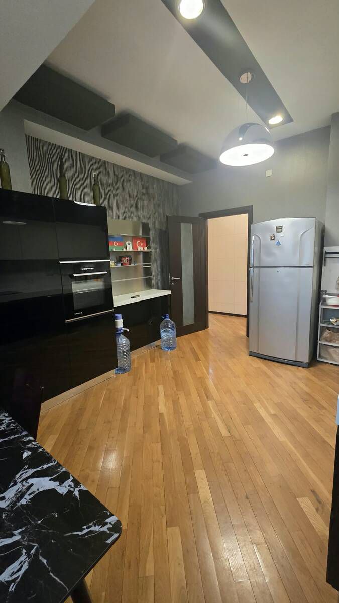 Satılır 3 otaqlı yeni tikili 135 m² — Mənzil, Bakı (6)