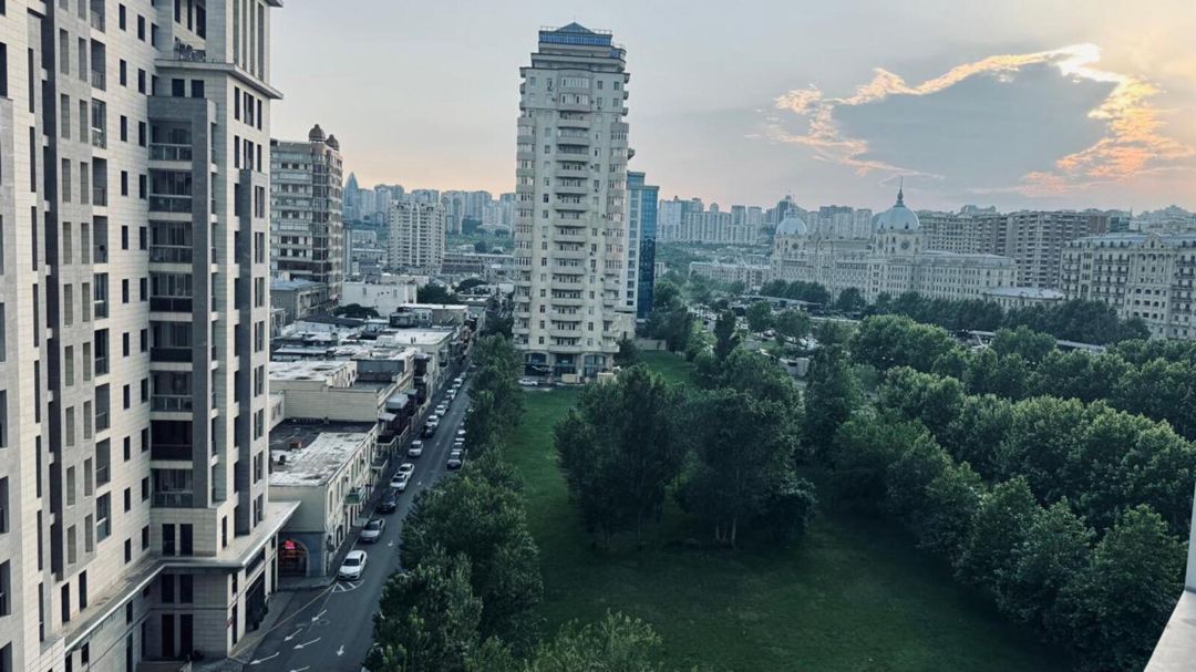Satılır 4 otaqlı yeni tikili 230 m² — Mənzil, Bakı (6)