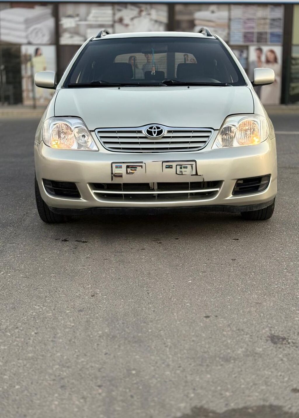 Toyota Corolla: 1.4 l | 2006 il Universal — Avto, Qobu