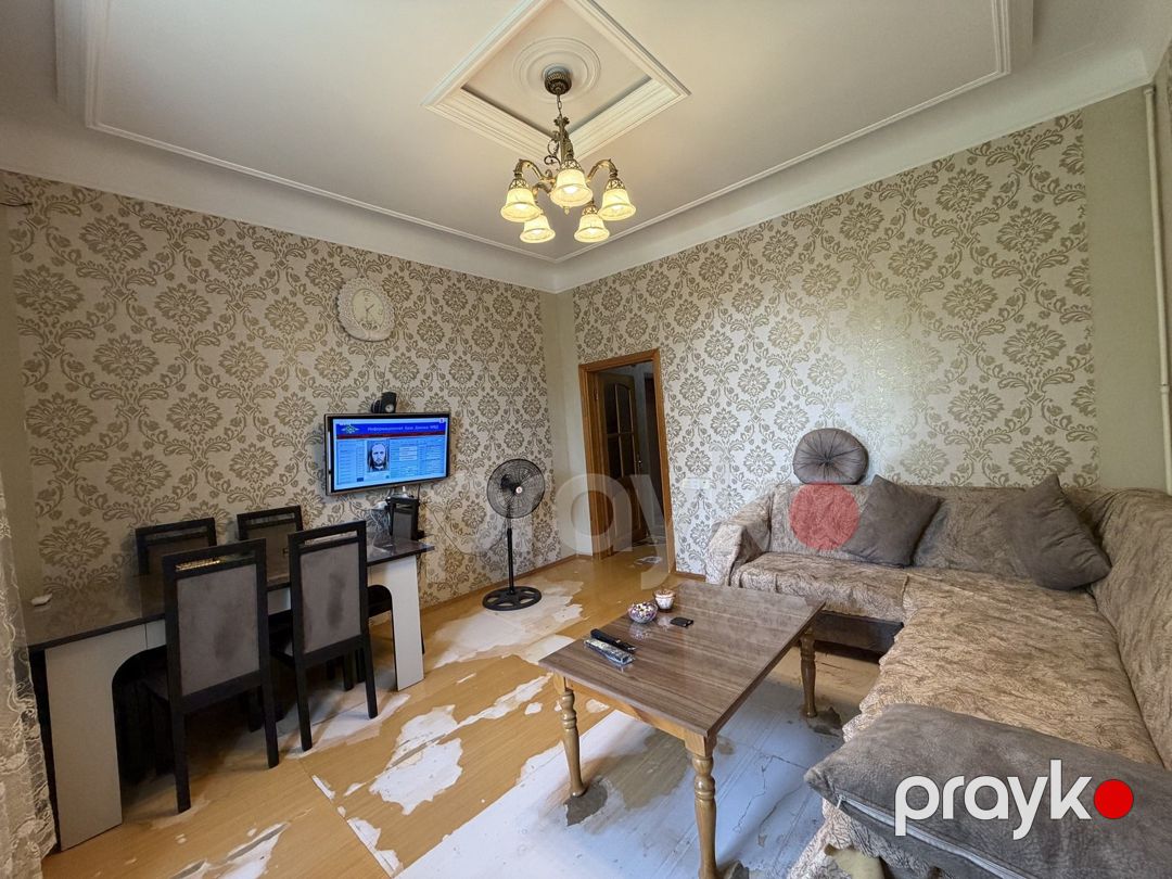 Satılır 2 otaqlı köhnə tikili 45 m² — Mənzil, Bakı (2)