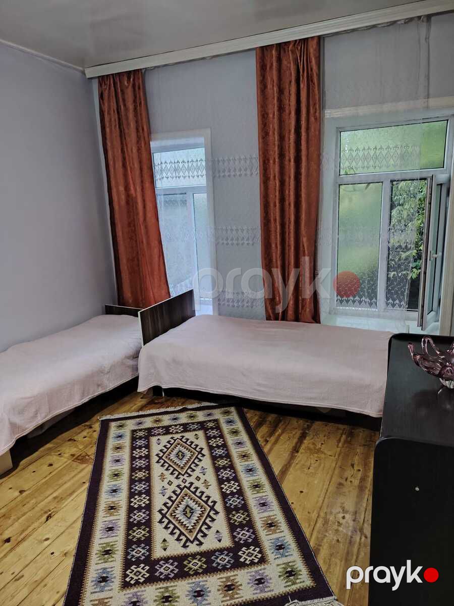 Həyət evi kirayə verilir, Şəki r — Ev, villa, Şəki (4)
