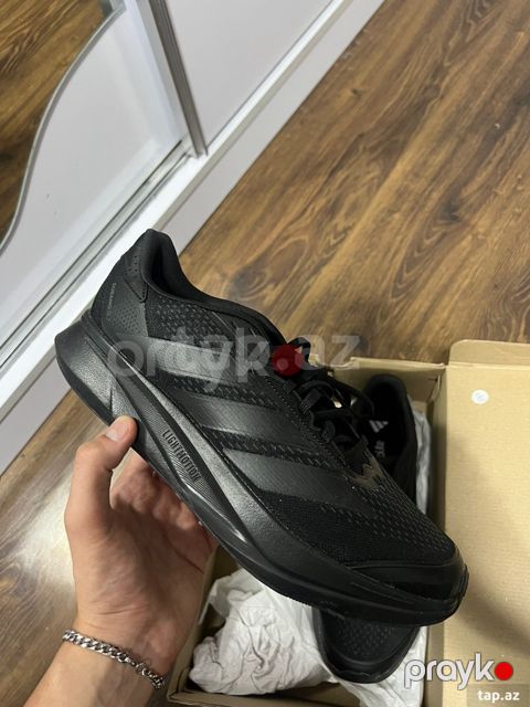 İdman ayaqqabısı Adidas