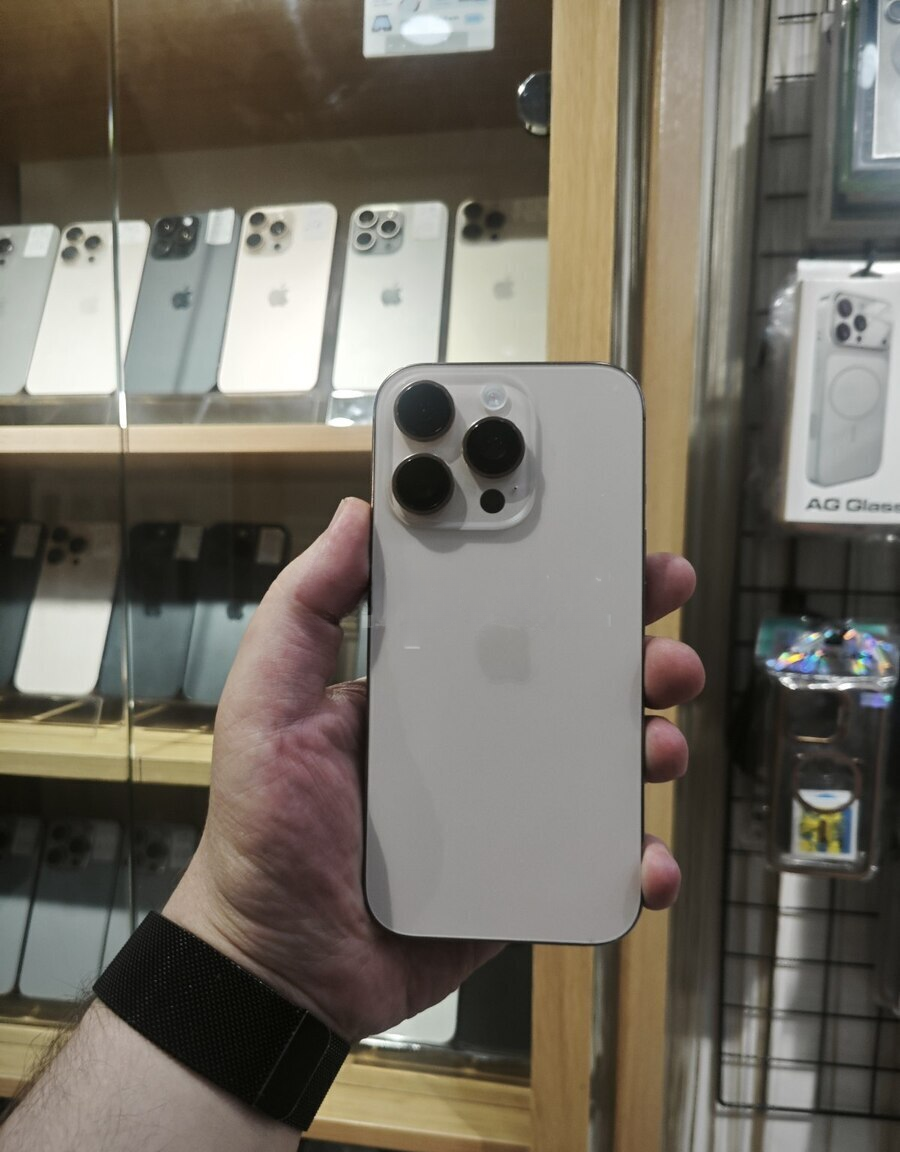 Apple iPhone 16 Pro, 8 GB — Elektronika, Bakı