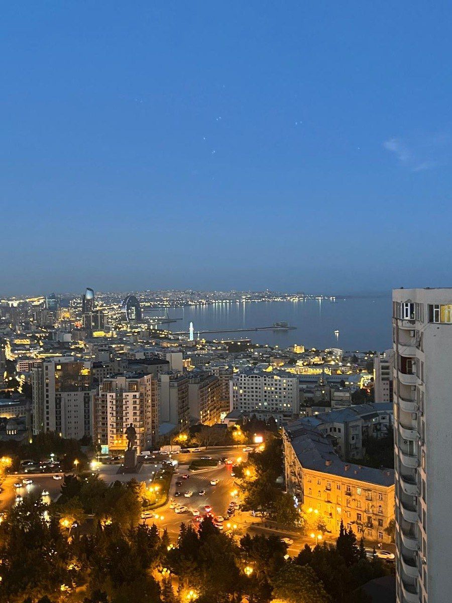 Satılır 4 otaqlı yeni tikili 261 m² — Mənzil, Bakı (4)
