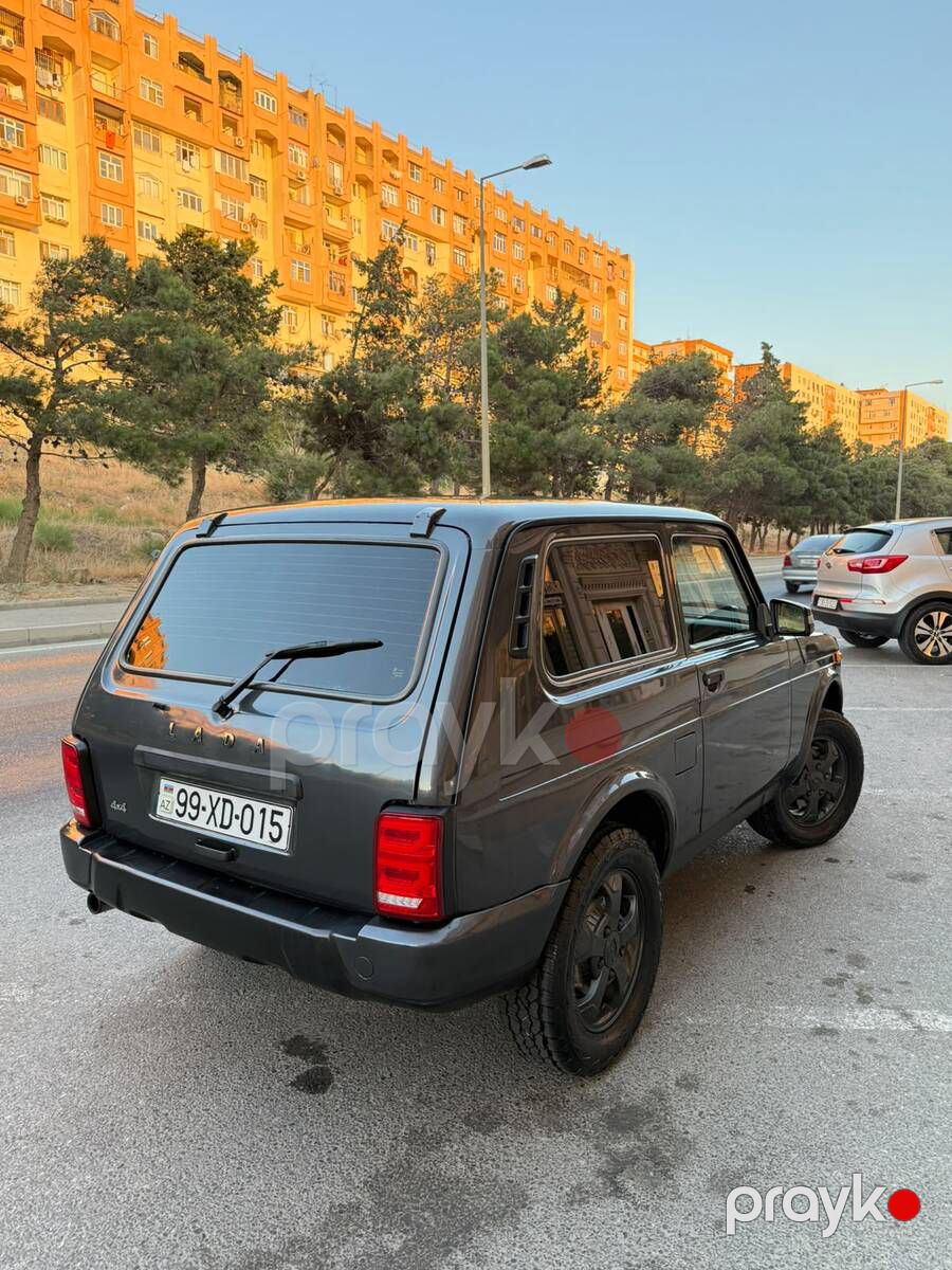LADA (VAZ) Niva, 2017 il 99-XD-015 — Avtomobillər, Bakı (2)