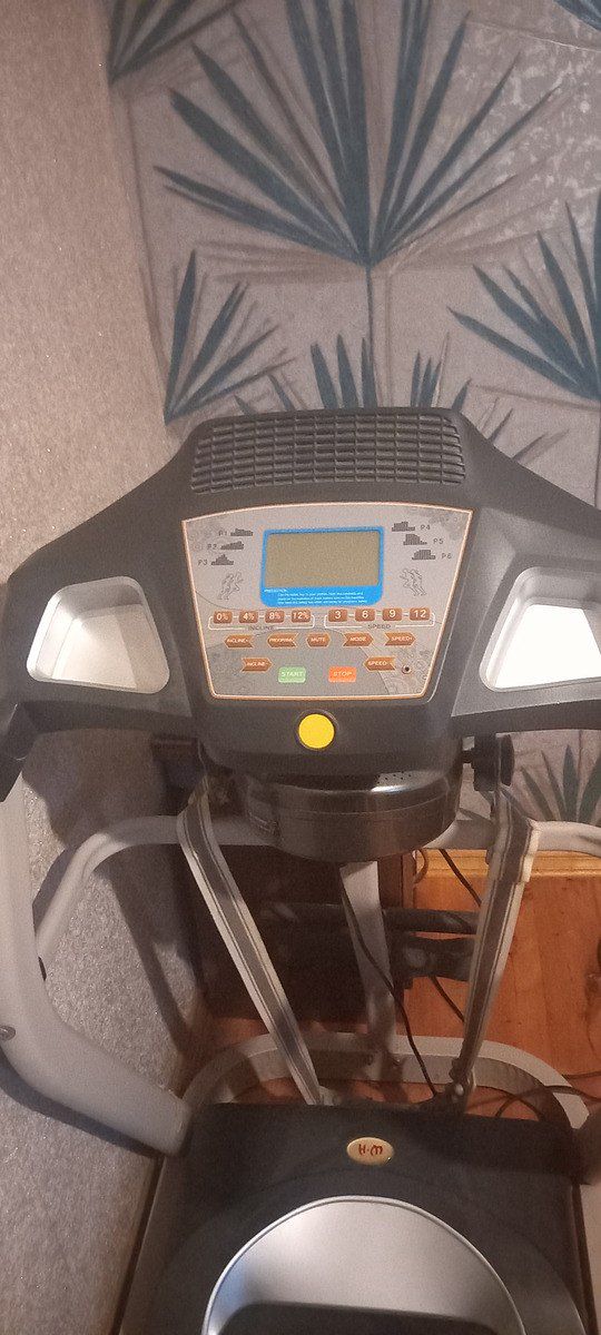 Qaçış trenajoru Hm energy fitnes — Mallar, Bakı