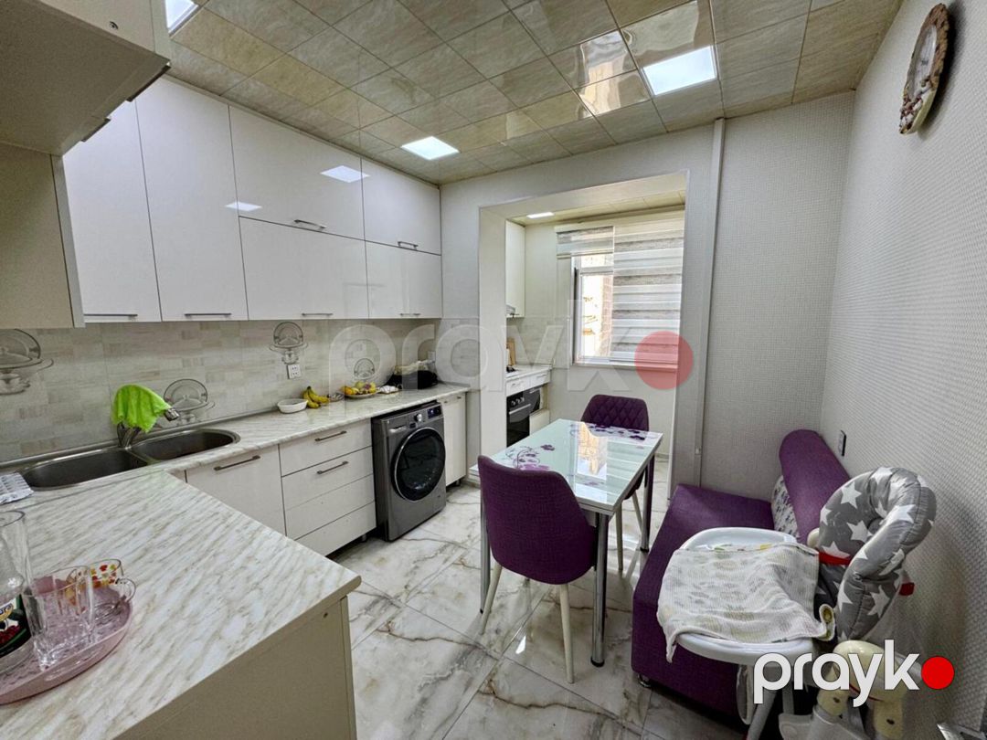 Satılır 5 otaqlı köhnə tikili 120 m² — Mənzil, Bakı (2)