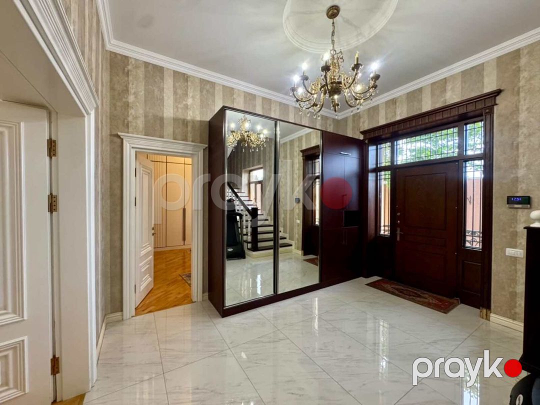 Satılır 7 otaqlı həyət evi/bağ evi 400 m² — Ev, villa, Bakı (5)