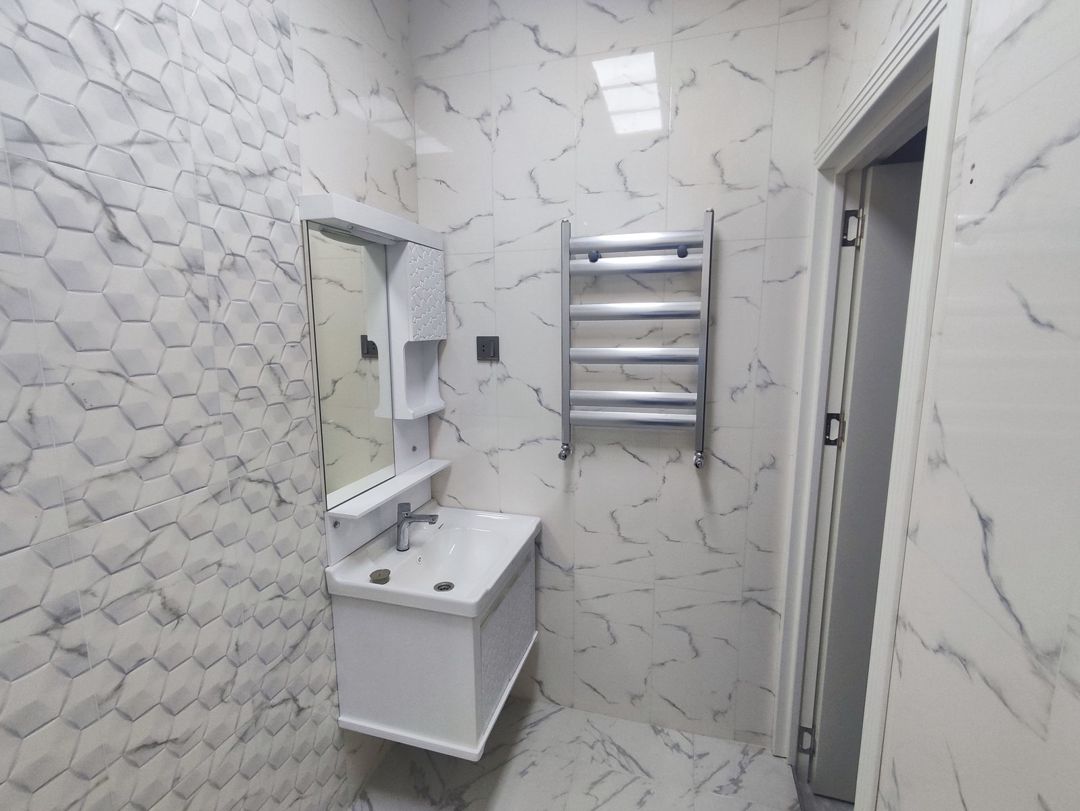 İcarəyə verilir 3 otaqlı yeni tikili 115 m² — Mənzil, Bakı (8)
