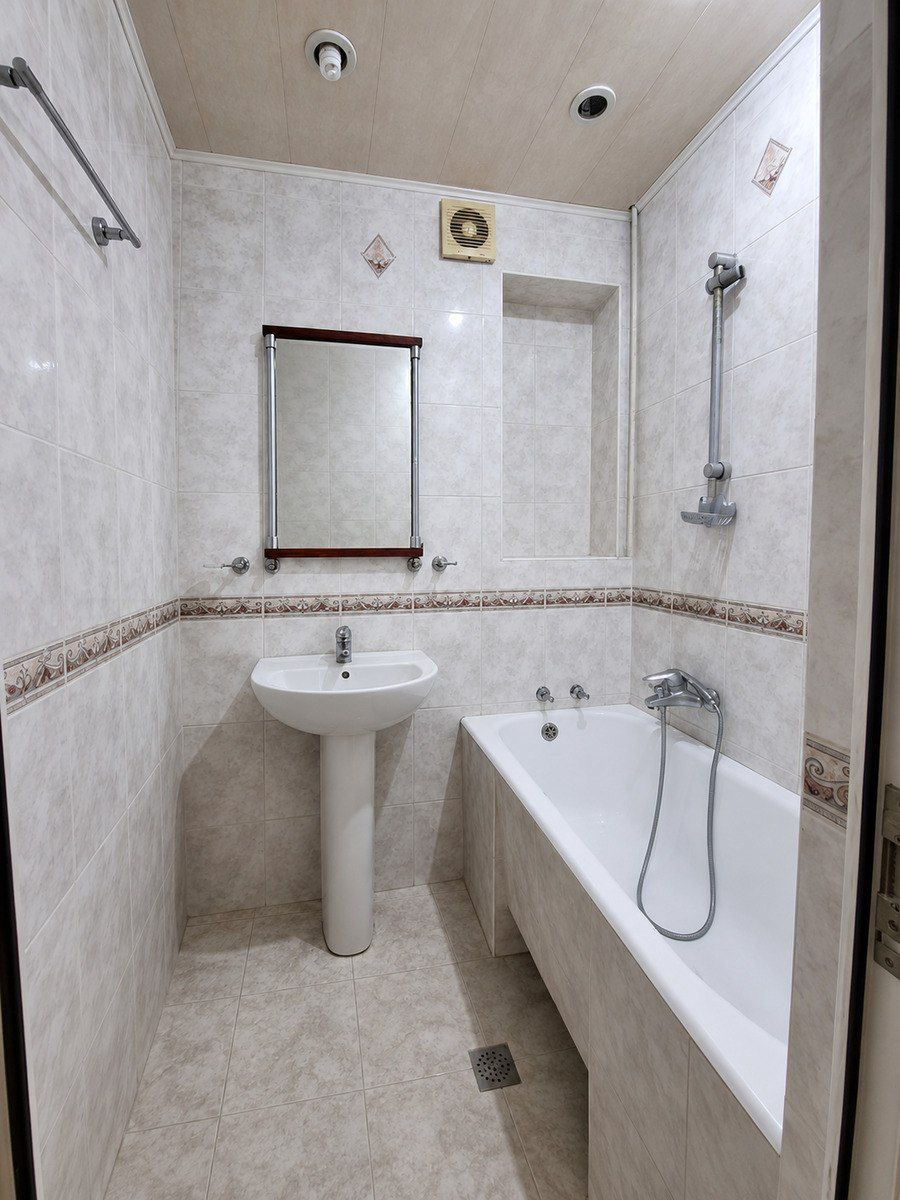 Satılır 4 otaqlı köhnə tikili 110 m² — Mənzil, Bakı (10)