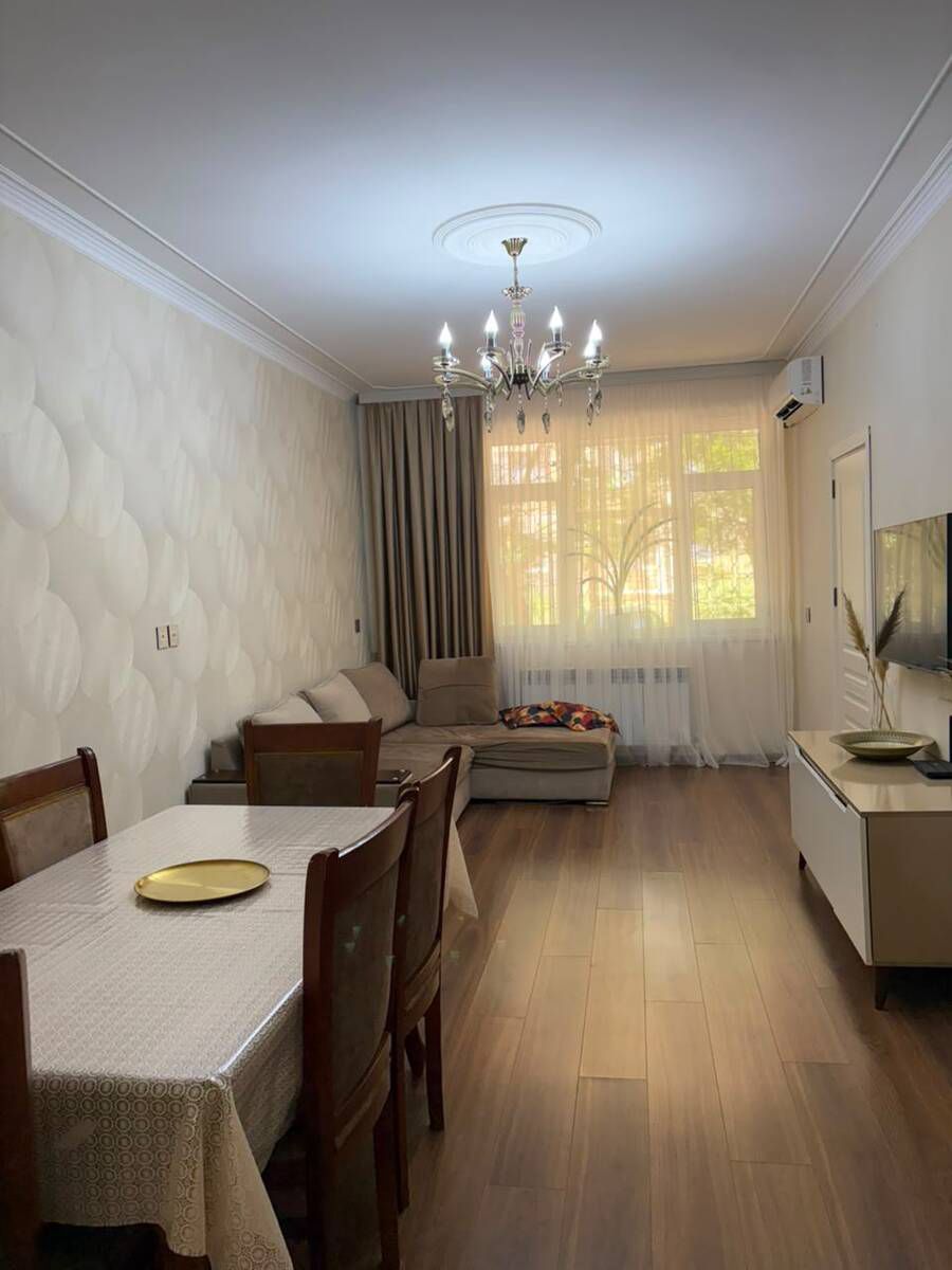 Satılır 2 otaqlı köhnə tikili 55 m² — Mənzil, Bakı (2)