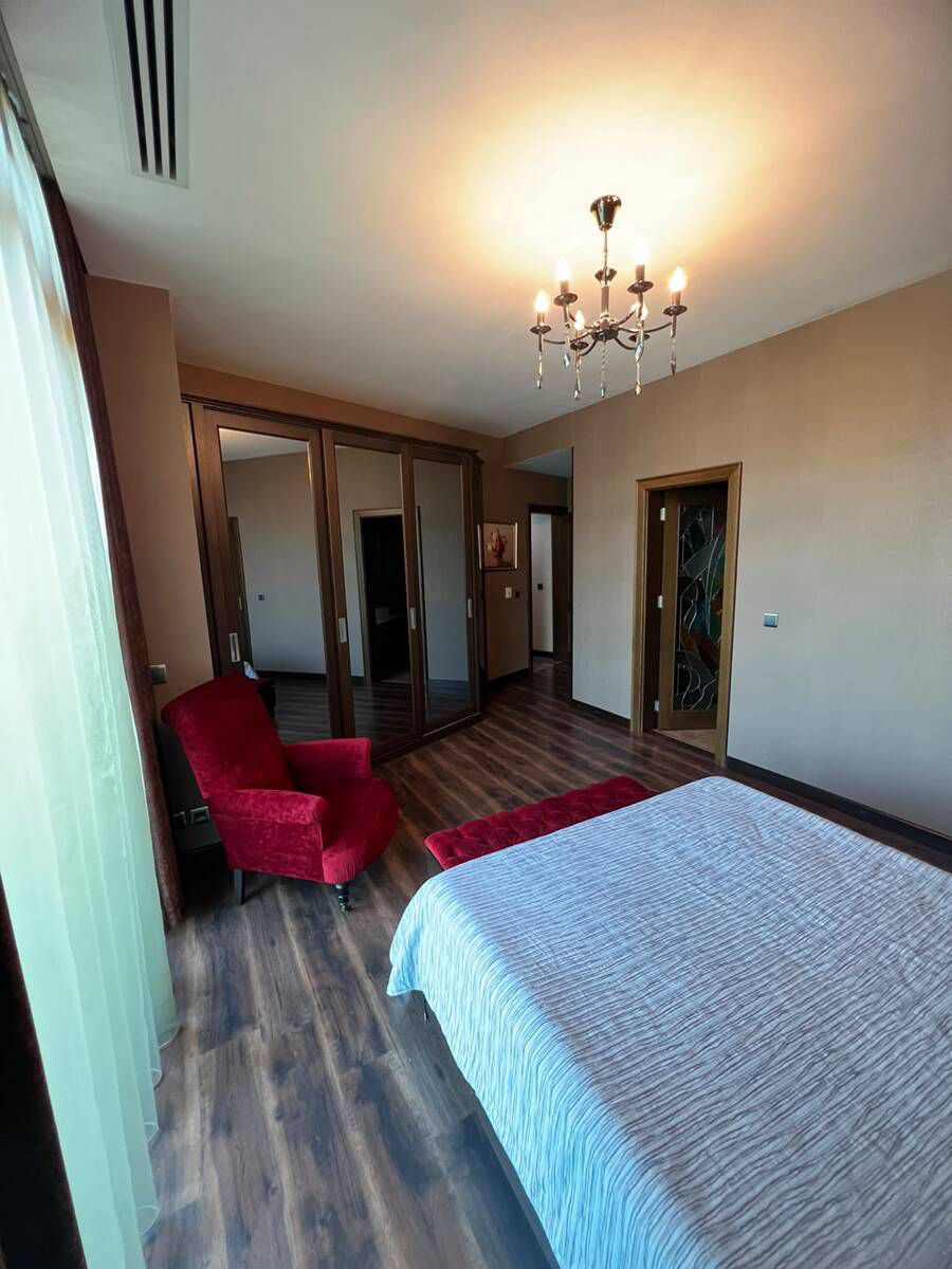 İcarəyə verilir 5 otaqlı yeni tikili 200 m² — Mənzil, Bakı (9)