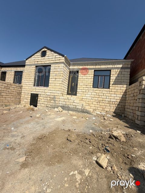 Həyət evi, Hökməli qəs. Qobu Lökbatan yolu