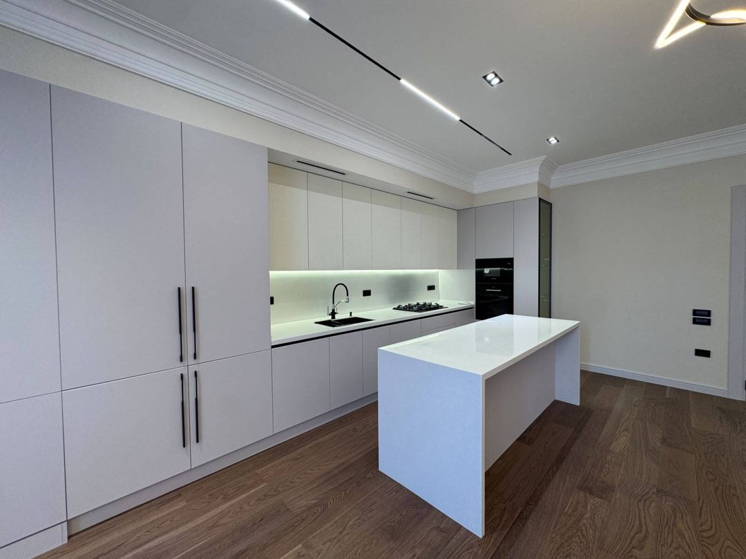 İcarəyə verilir 4 otaqlı yeni tikili 200 m² — Mənzil, Bakı (3)