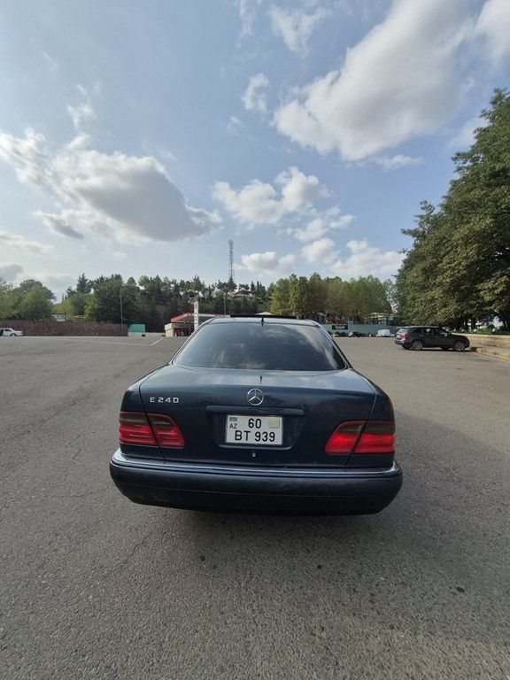 Mercedes E 240, 2.4 L, 1998 il, 246 733 km — Avtomobillər, Tovuz (4)