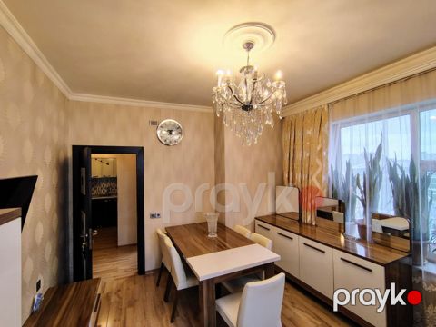 Satılır 3 otaqlı yeni tikili 70 m²