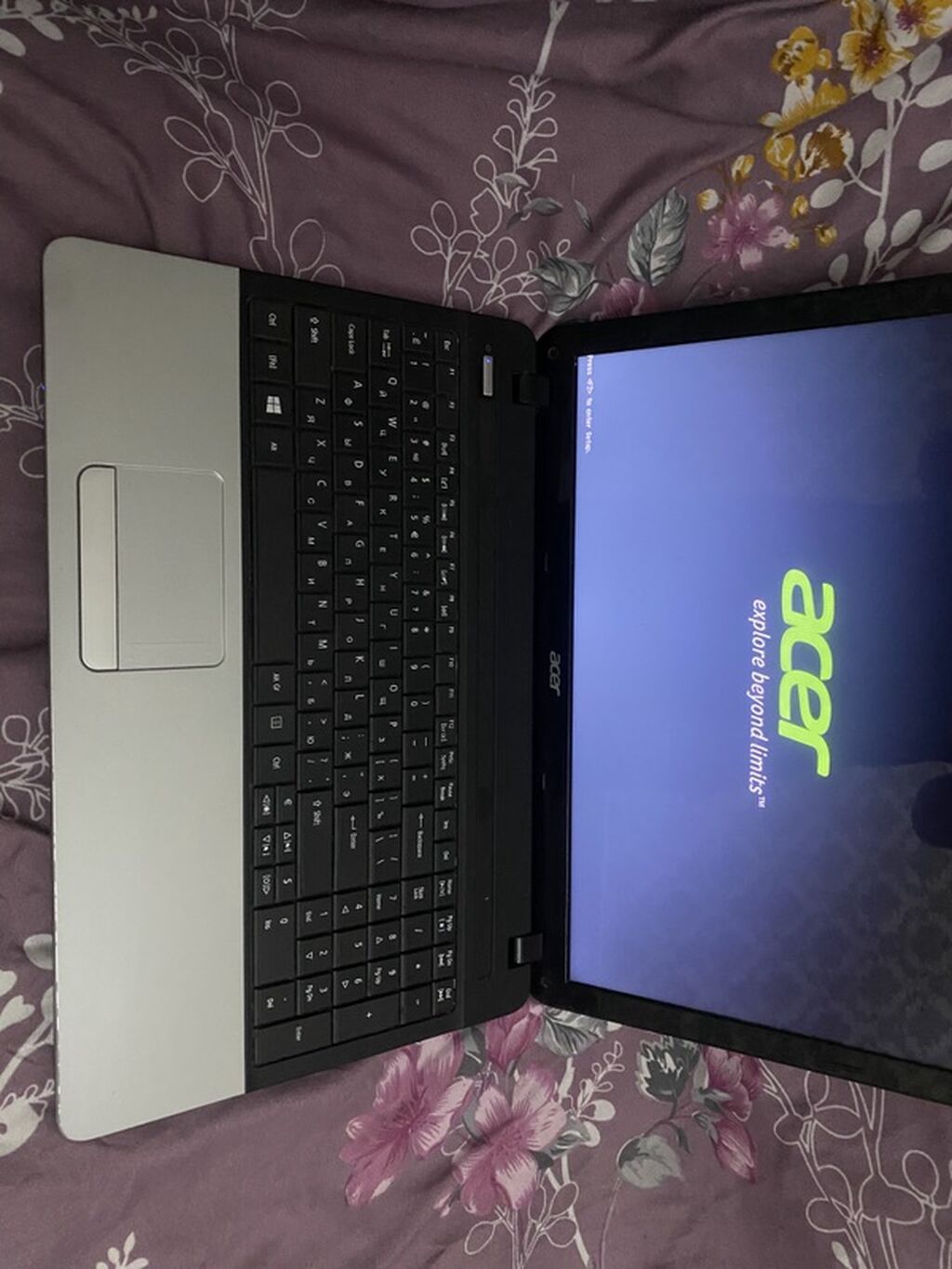 Acer noutbuk Xüsusiyyətlər: - Ekran: 15.6" (LED), veb-kamera yuxarı — Acer, Masazır (2)