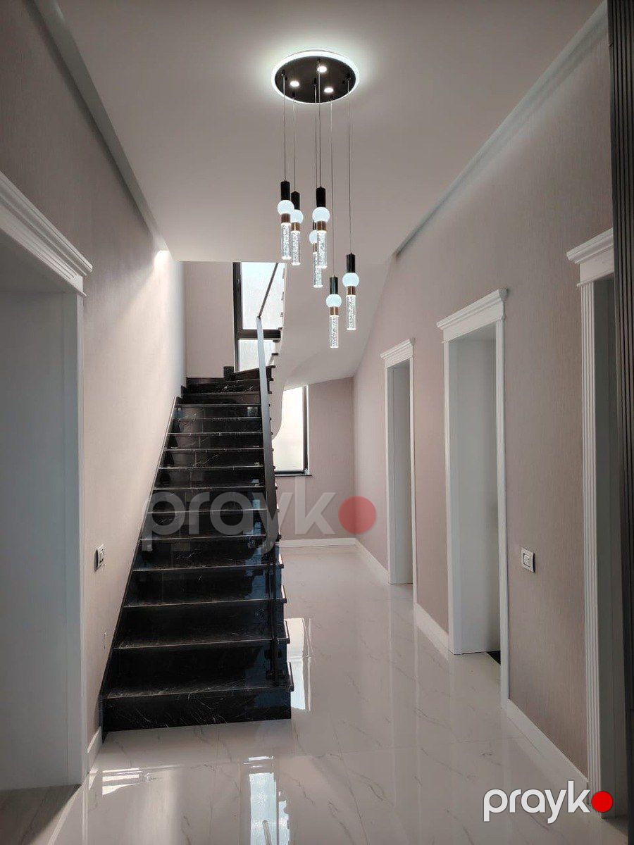 Satılır 6 otaqlı həyət evi/bağ evi 300 m² — Ev, villa, Bakı (11)