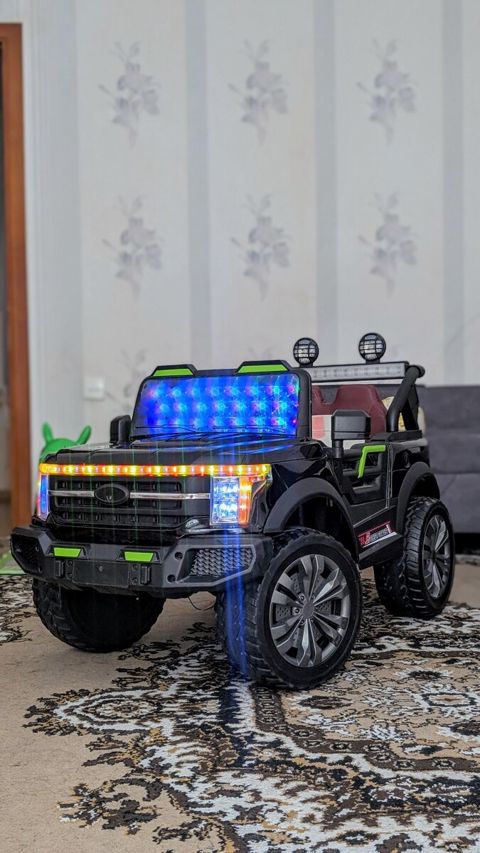Uşaq maşını Ford F-150