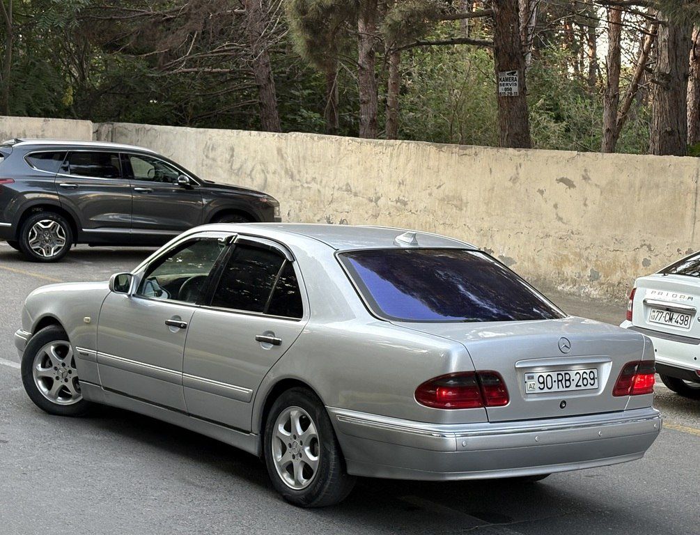 Mercedes E 220, 2.2 L, 1998 il, 245 000 km — Avtomobillər, Bakı (7)