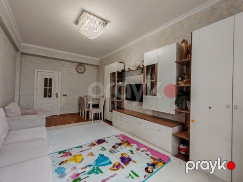 Satılır 3 otaqlı yeni tikili 100 m²