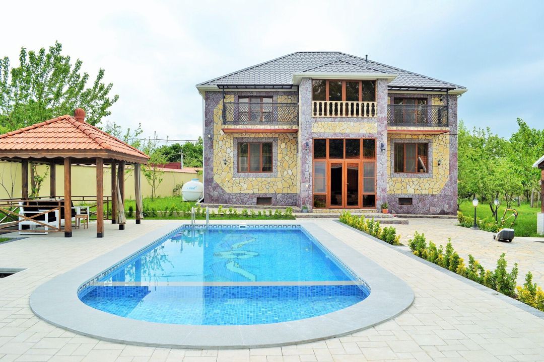 Villa kirayə verilir, Vəndam qəs. — Daşınmaz əmlak, Qəbələ