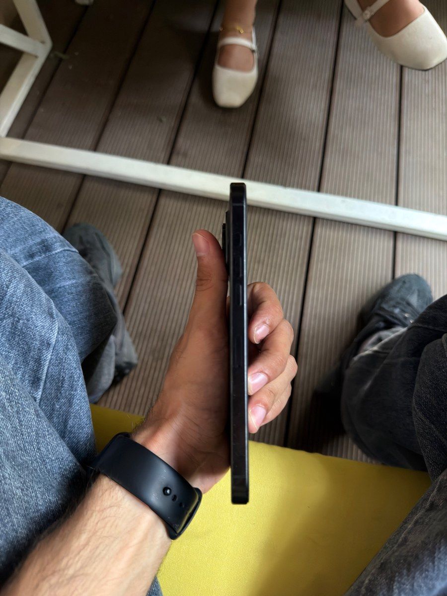 Apple iPhone 16 Pro Max Black Titanium 256GB/8GB — Mallar, Bakı (3)
