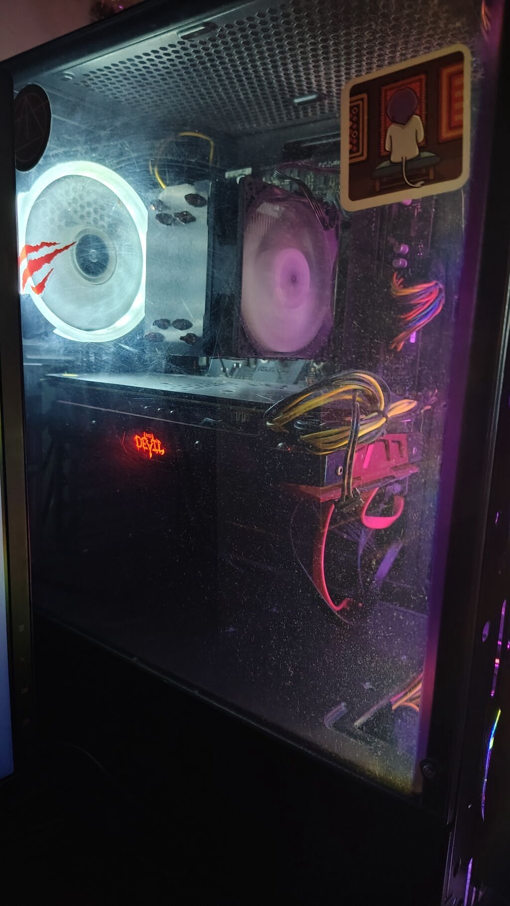 Gaming/iş stasionar kompüter Komponentlər: - Prosessor: AMD Ryzen 5