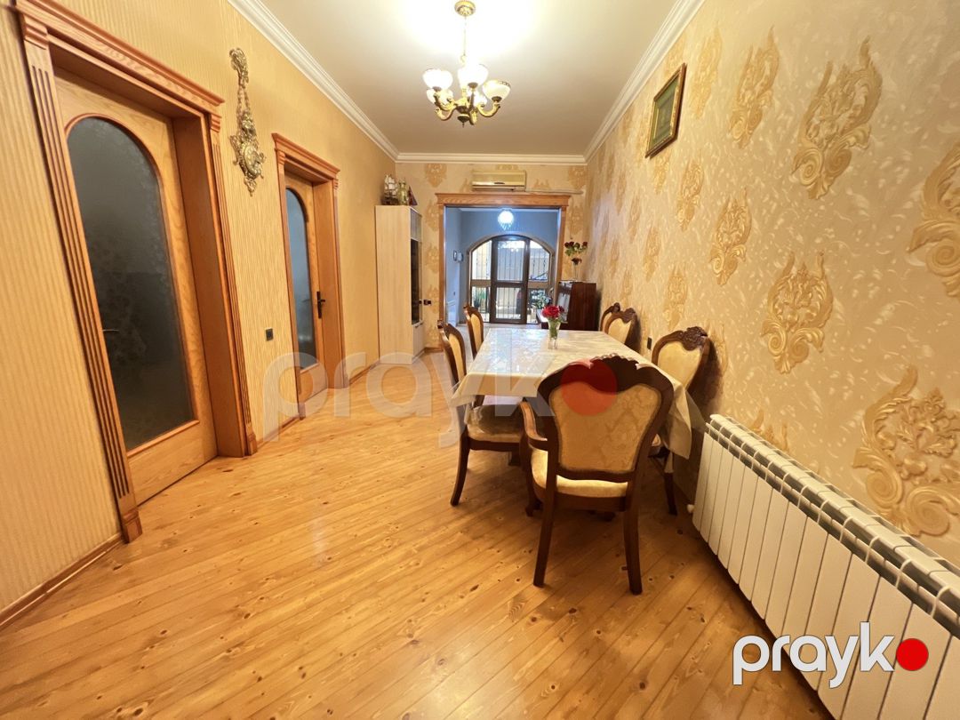 Satılır 9 otaqlı həyət evi/bağ evi 300 m² — Ev, villa, Bakı (12)