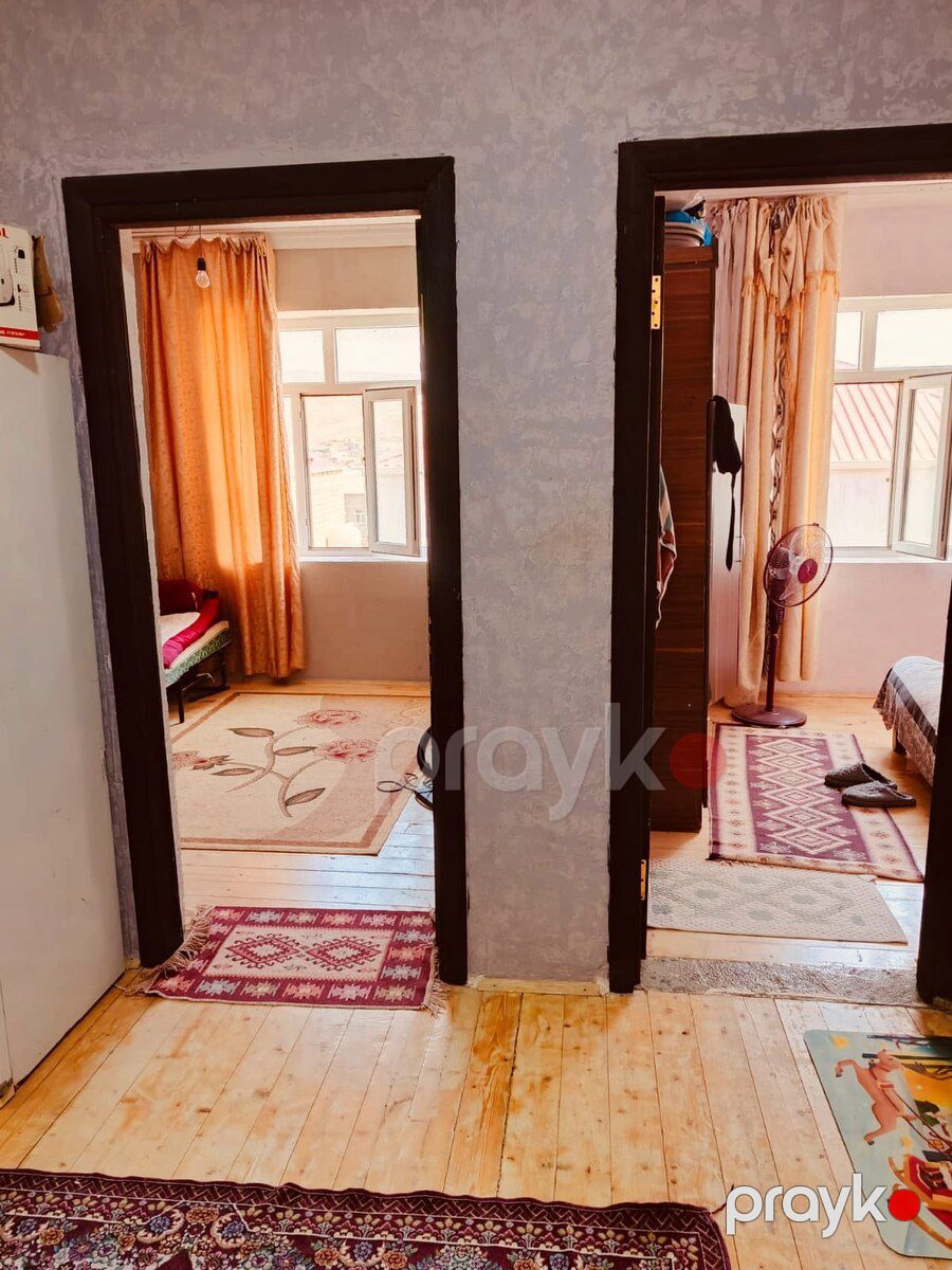 Həyət evi, Qobu qəs — Ev, villa, Bakı (8)