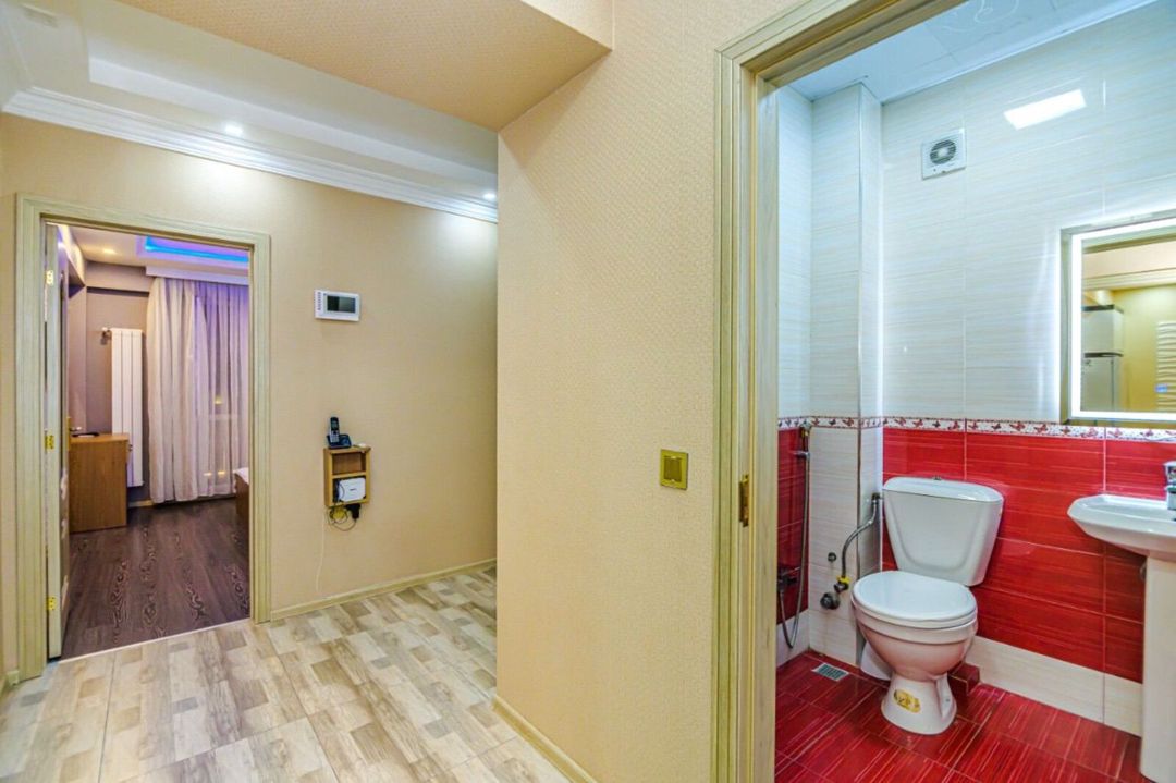 İcarəyə verilir 3 otaqlı köhnə tikili 80 m² — Mənzil, Bakı (8)