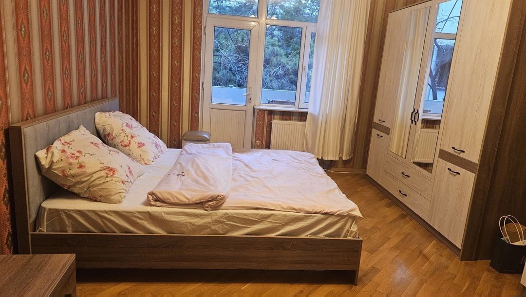 İcarəyə verilir 3 otaqlı köhnə tikili 85 m² — Mənzil, Bakı (5)