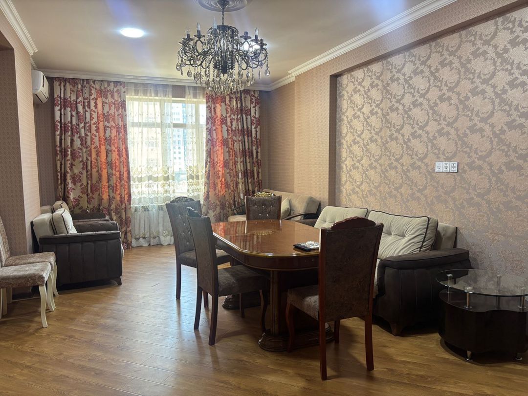 3-otaqlı yeni tikili kirayə verilir, Mir Qasımov küç., 147 m² — Mənzil, Bakı (2)