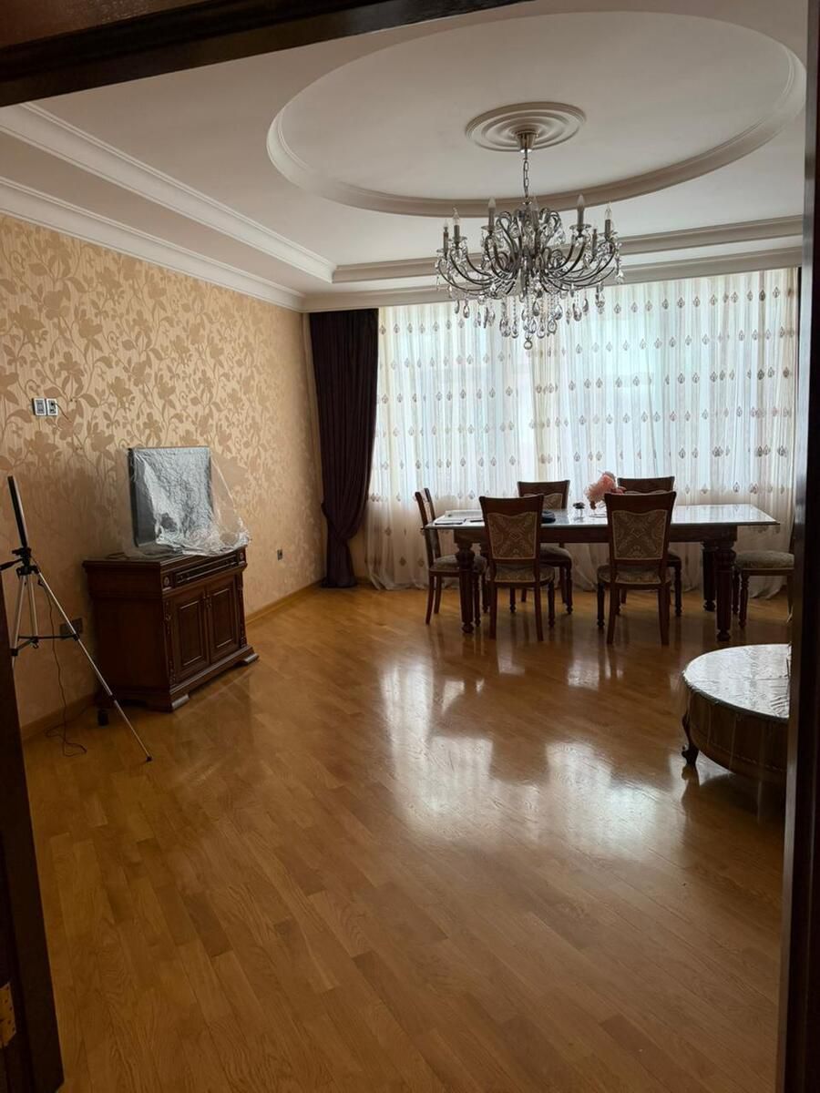 İcarəyə verilir 3 otaqlı yeni tikili 130 m² — Mənzil, Bakı (2)